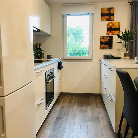 Apartment Good Times