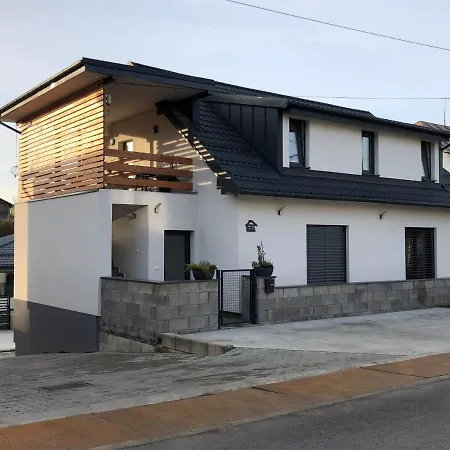 Good Times Apartment